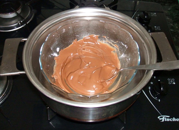 Torta de bolacha de chocolate - 4º passo
